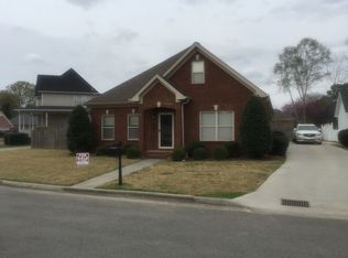 949 Tracey Ln, Decatur, AL 35601