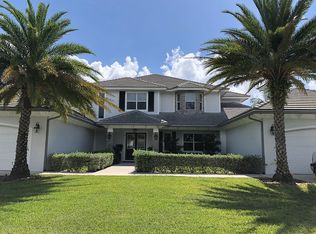 11902 Lake Shore Pl, North Palm Beach, FL 33408