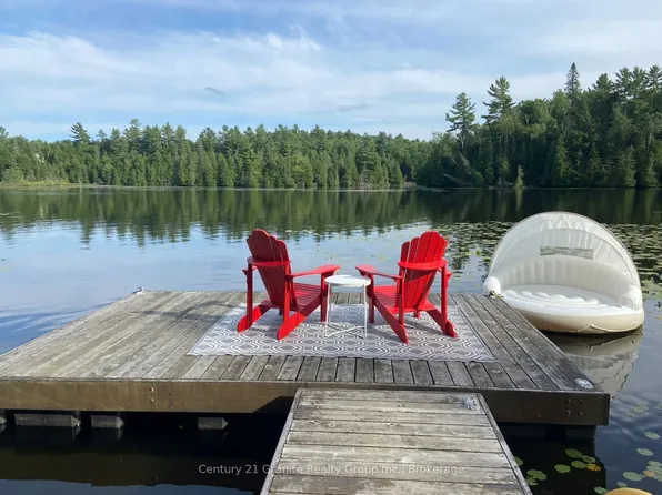 1037 Rotunda Dr, Highlands East, ON K0M 2A1