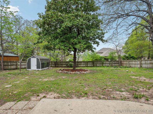1159 E Ross St, Tahlequah, OK 74464