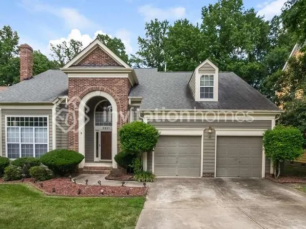 3221 Brownes Creek Rd, Charlotte, NC 28269