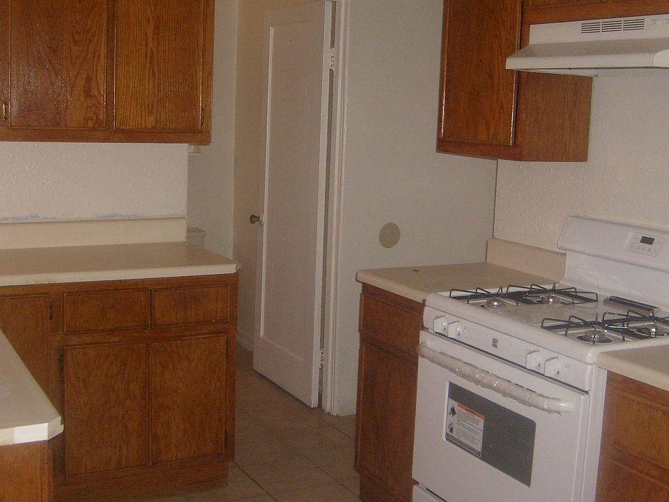 2nd image of 253 N Drew St