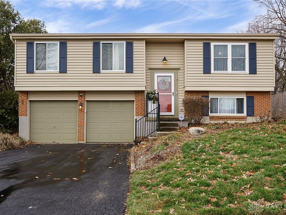 1st image of 2384 Cross Village Dr