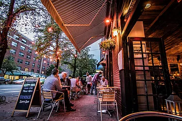 Rented by Living New York