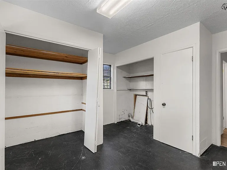 2920 Cunningham Dr — Photo 22