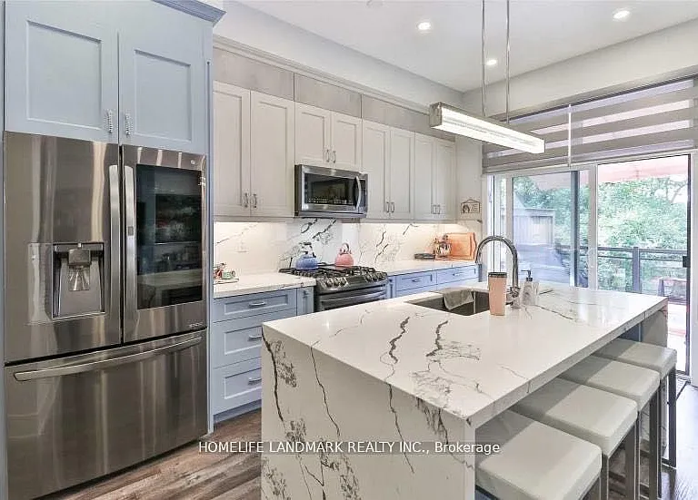 30 Crestridge Dr — Photo 2