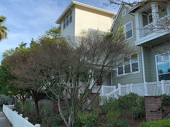 5th image of 1612 Northshore Dr