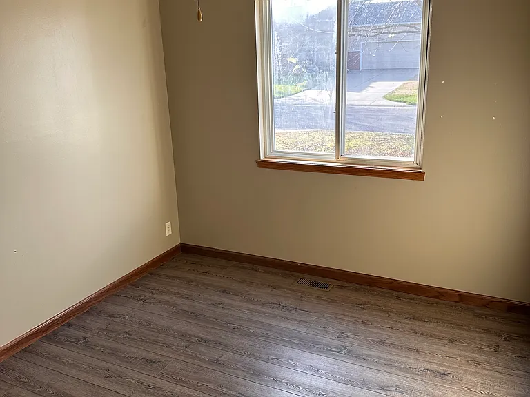 2314 S Shefford St — Photo 10