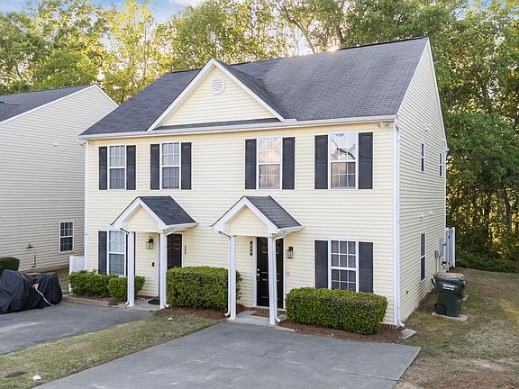 3rd image of 225 Woodson Dr