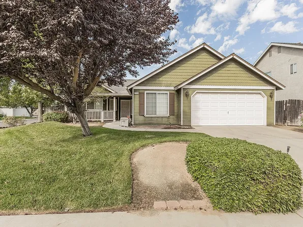 6181 N Gilroy Ave, Fresno, CA 93722