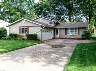 34150 Gail Dr, North Ridgeville, OH 44039