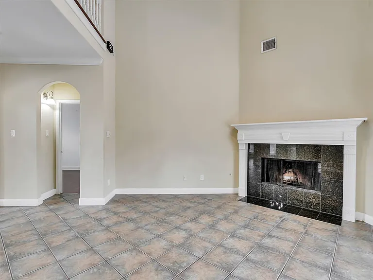 4409 Juan Carlos Ct — Photo 7