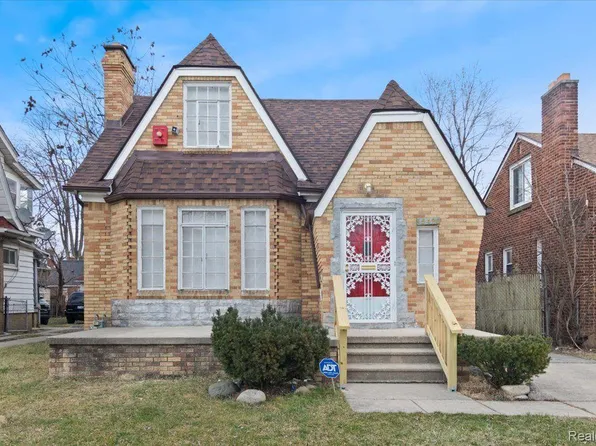 15490 Saint Marys St, Detroit, MI 48227