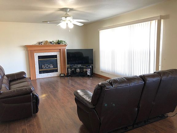 2nd image of 26400 Carronade Dr