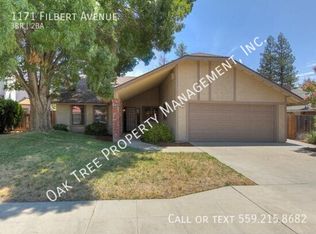 1171 Filbert Ave, Clovis, CA 93611