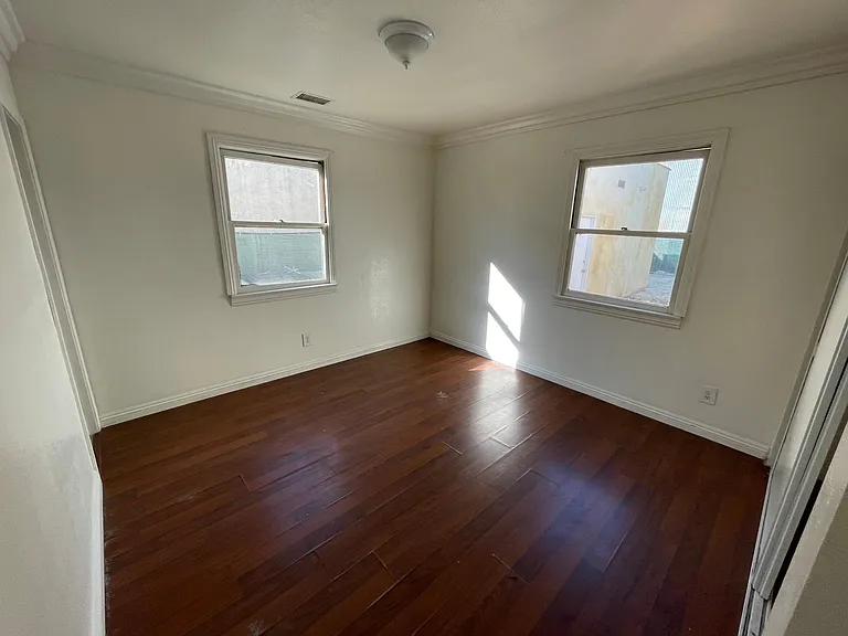 415 N Murrietta Pl — Photo 2