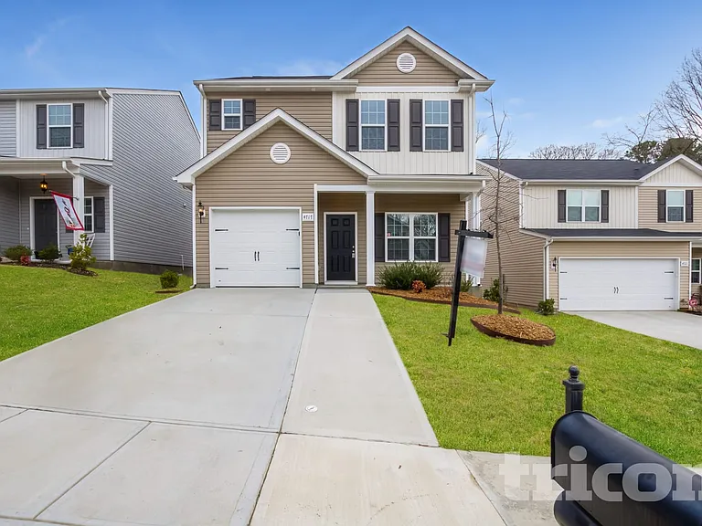 4717 Opus Ln — Photo 1