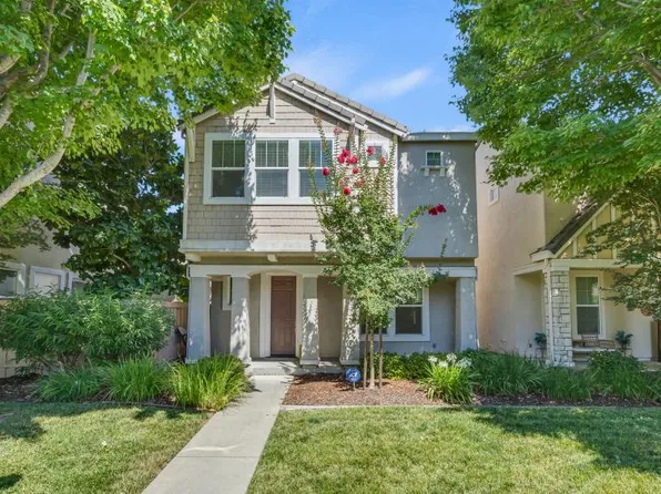 2582 Aimonetti Ave, Sacramento, CA 95833