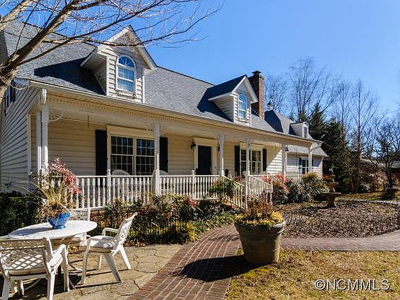 3rd image of 88 N Big Oak Dr
