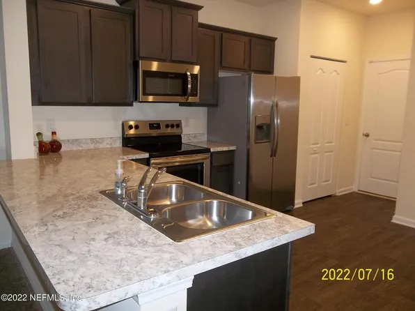 8073 Echo Springs Rd, Jacksonville, FL 32256