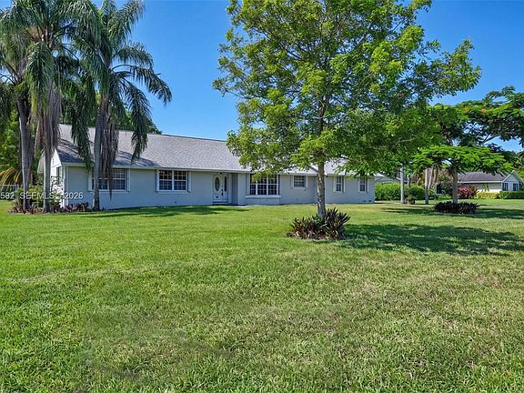 4th image of 1728 NW 20th St