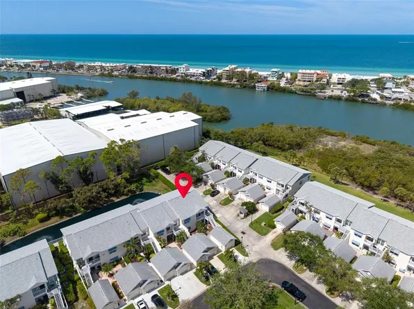 11531 Shipwatch Dr APT 1037, Largo, FL 33774