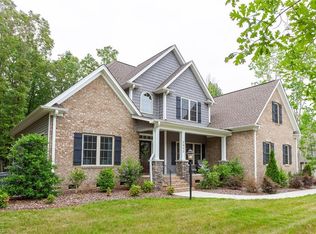 2682 Brooke Meadows Dr, Browns Summit, NC 27214