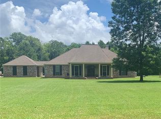 753 Barron Ln, Plaucheville, LA 71362