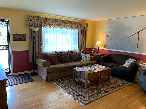 2nd image of 216 Tolley Dr