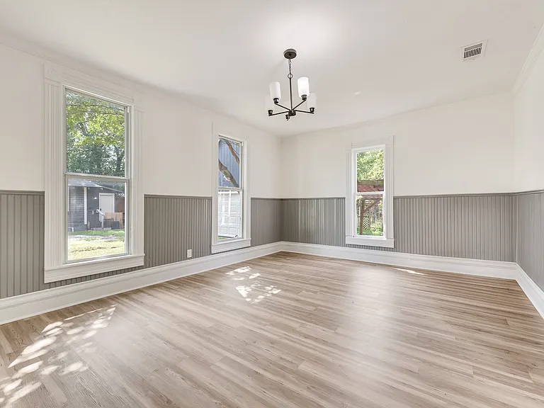 309 Poplar St — Photo 7