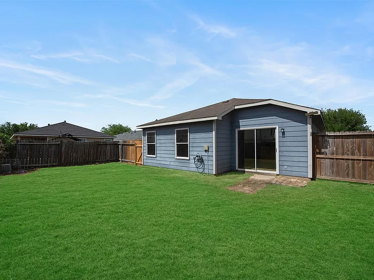7939 Yaupon View Dr — Photo 17