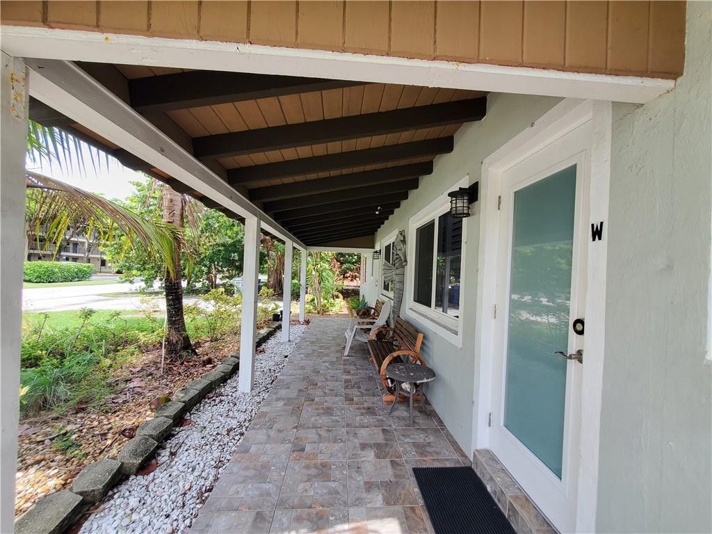 3204 NE 6th Street, photo 5