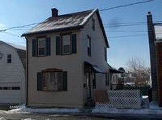 416 Crane St, Catasauqua, PA 18032