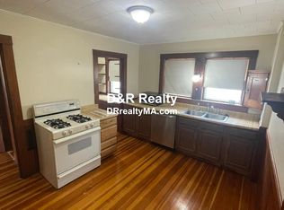 46 Cleveland St, Arlington, MA 02474