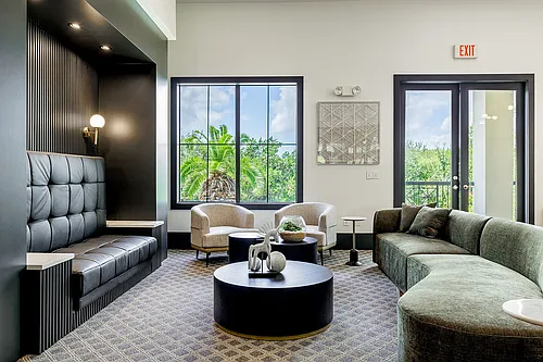 Lantana Hills Photo 1