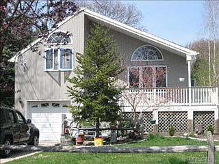 1st image of 27 Manor Dr