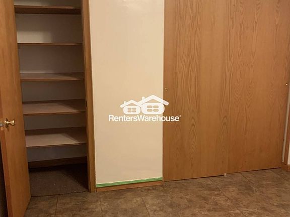 4th image of 1907 Glenwood Ave APT 4