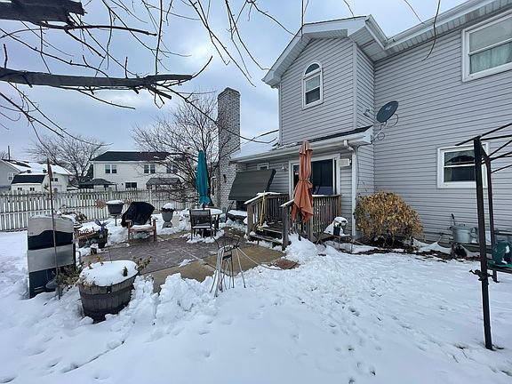 5th image of 1528 Stefanie Ln