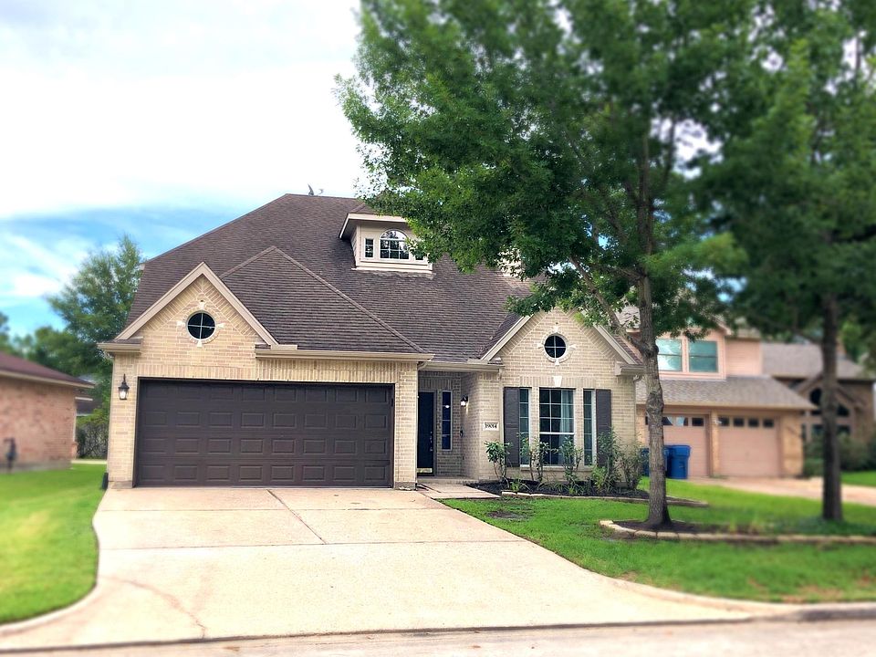 Beautiful home in a quiet cul-de-sac!