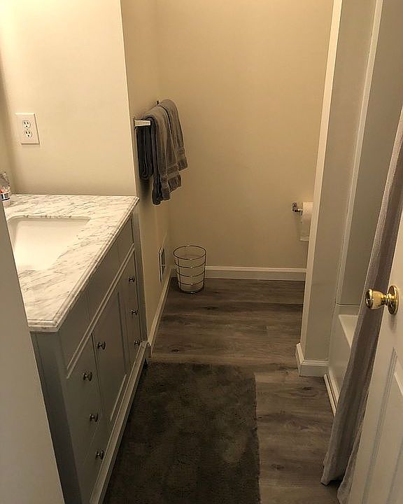 1st image of 276 Honeysuckle Ct #27G6