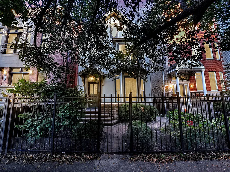 3143 N Racine Ave — Photo 17