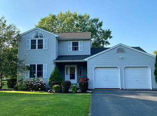 530 Tuscarora Rd, Chittenango, NY 13037