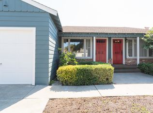825 Padre Dr, Salinas, CA 93901