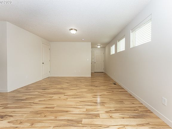 2nd image of 5111 NE 135th Ave