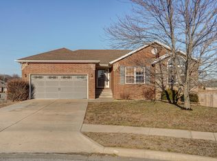 5658 S Shiloh Battle Ct, Battlefield, MO 65619