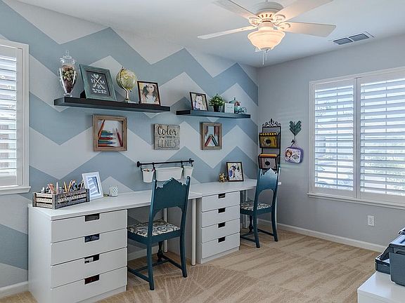 4th image of 2318 Heartland Dr
