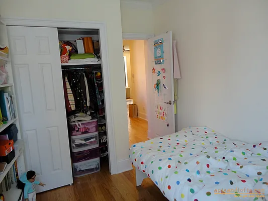 Rented by aptsandlofts.com | media 44