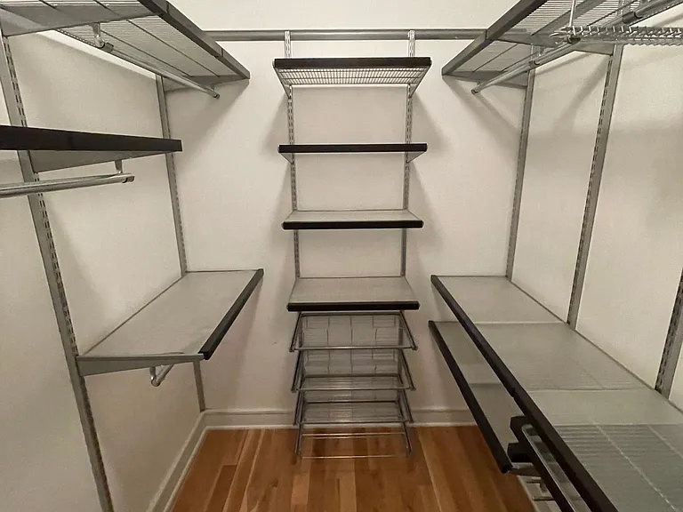 624 Monroe St #4B — Photo 13