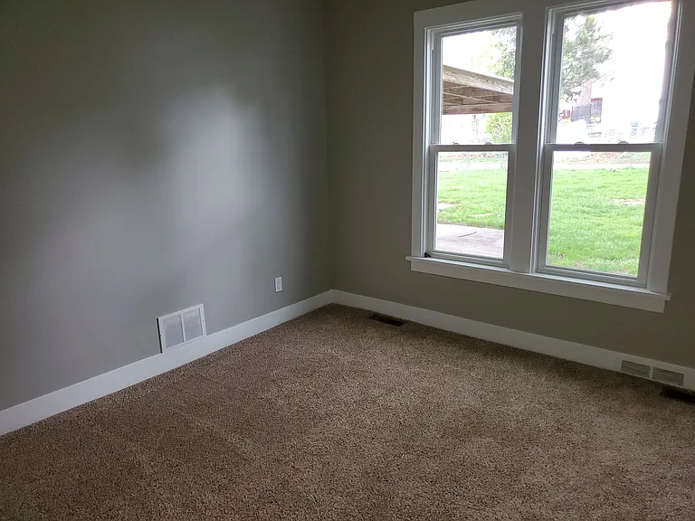 2133 Washington St — Photo 13