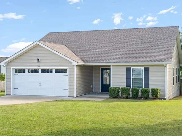 705 Hugh Hunter Rd, Oak Grove, KY 42262